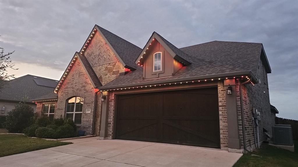 535 Harvest Grove Drive Waxahachie, TX 75165 - Photo 1 of 32