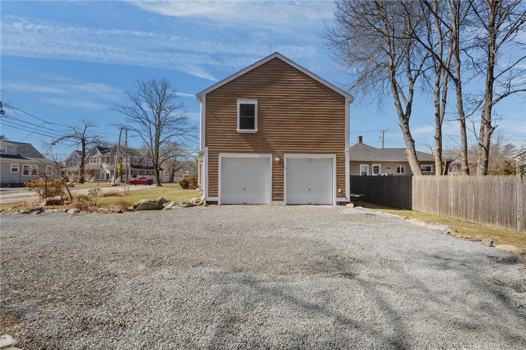 168 Washington Road Barrington, RI 02806 - Photo 38 of 43 2-car garage
