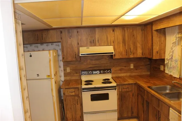 $149,900 | 649 Broadmoor Circle, Winter Haven, FL 33884