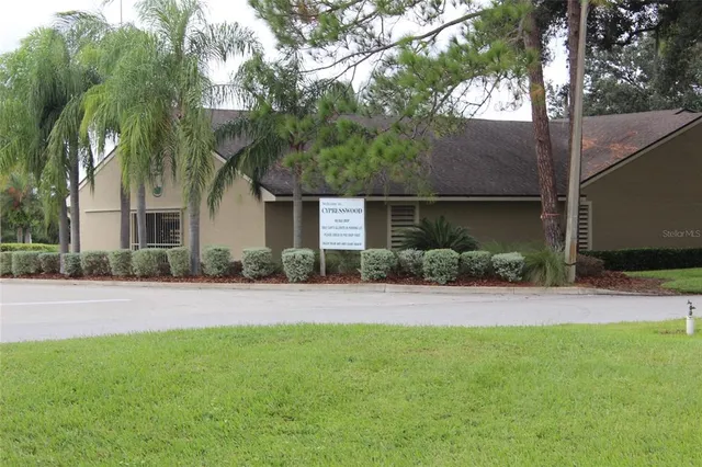 $149,900 | 649 Broadmoor Circle, Winter Haven, FL 33884