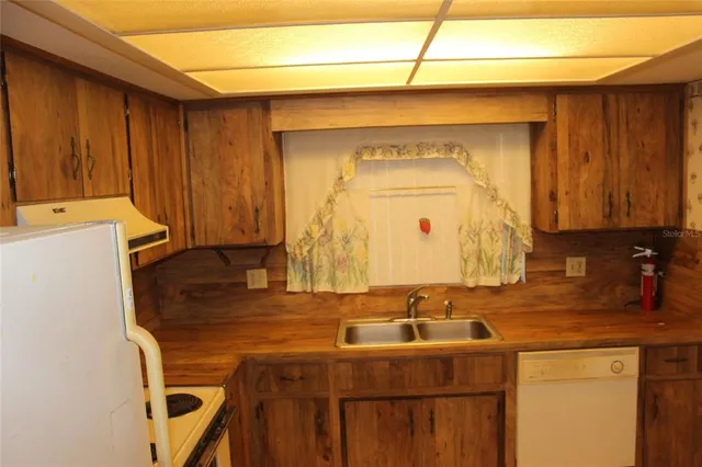 $149,900 | 649 Broadmoor Circle, Winter Haven, FL 33884