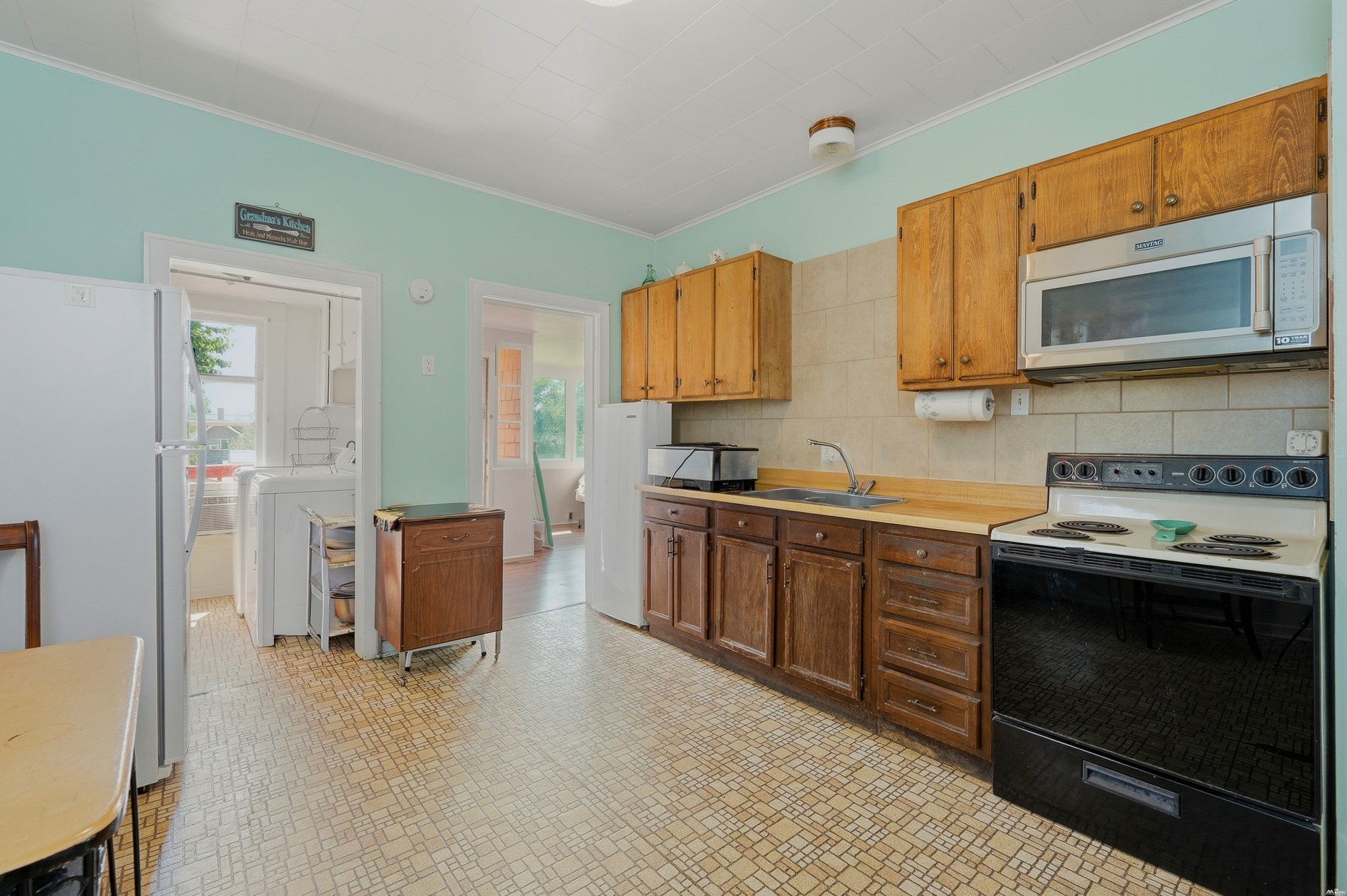 211 South 6th Street Raton, NM 87740 - Photo 7 of 37 Gallery Image 7