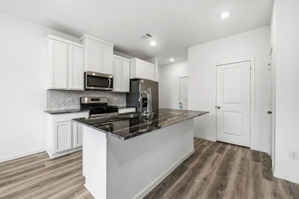 $2,400 | 17818 Delmar Hts Lane, Humble, TX 77346