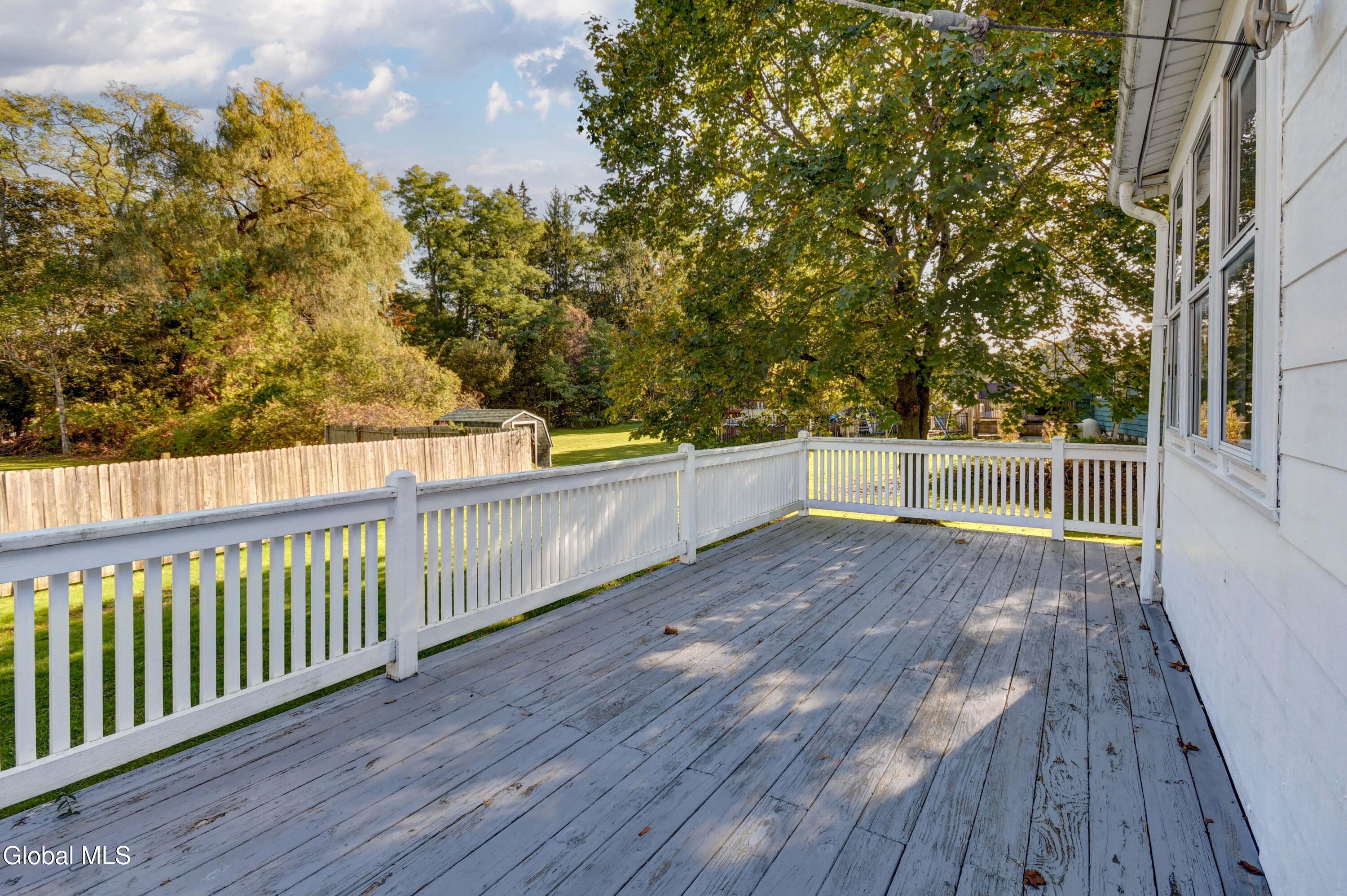 1401 Midline Road Amsterdam, NY 12010 - Photo 11 of 43 1401 Midline Rd-10