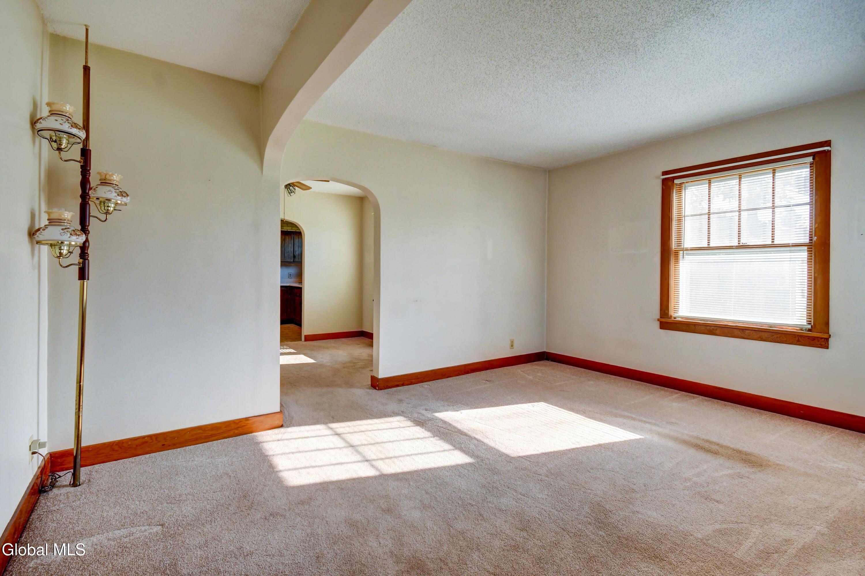 1401 Midline Road Amsterdam, NY 12010 - Photo 15 of 43 1401 Midline Rd-13