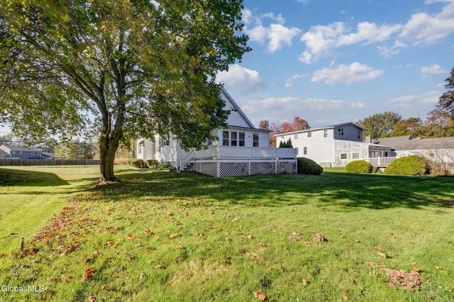 $199,999 | 1401 Midline Road, Amsterdam, NY 12010