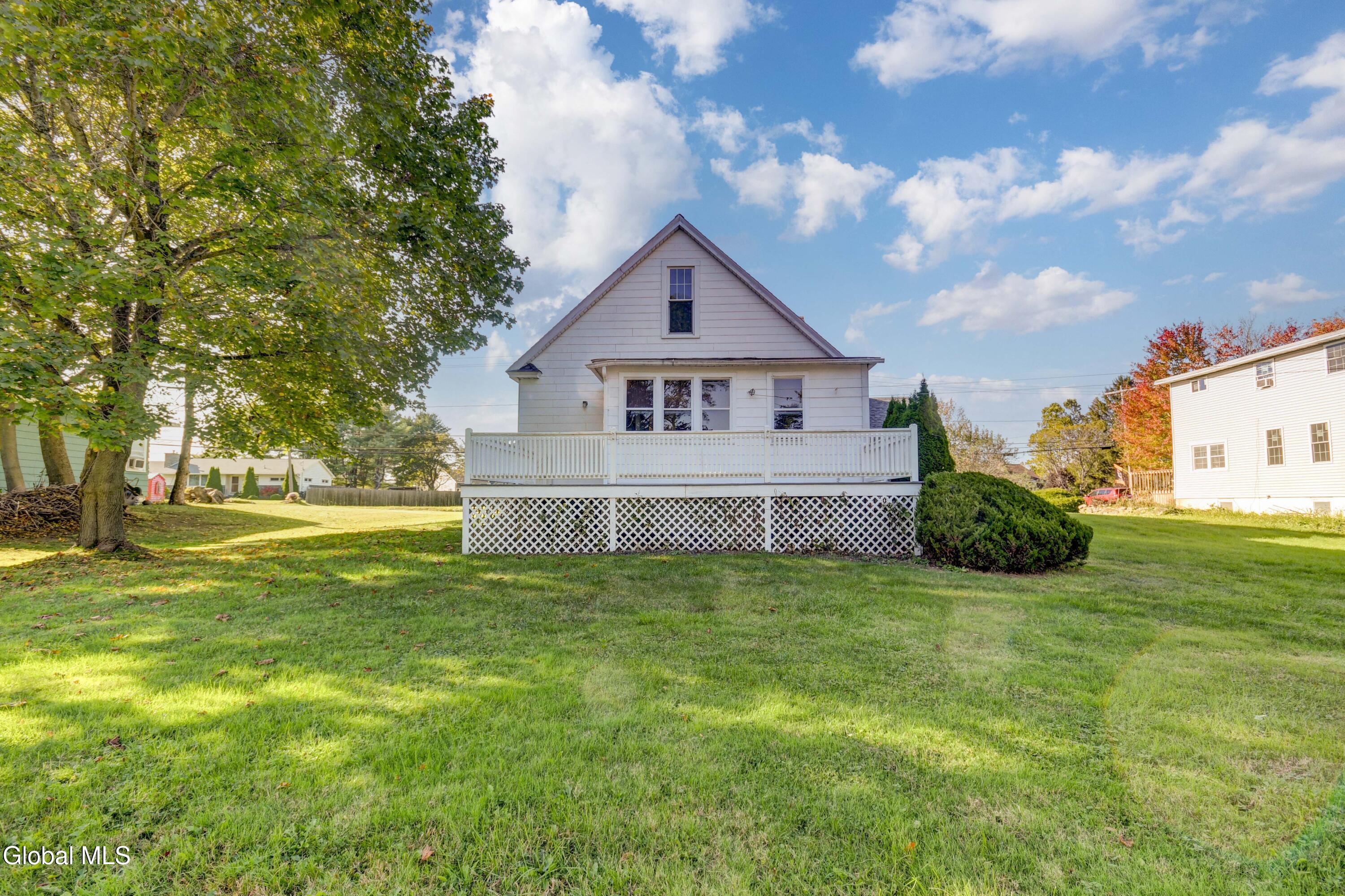 1401 Midline Road Amsterdam, NY 12010 - Photo 7 of 43 1401 Midline Rd-6