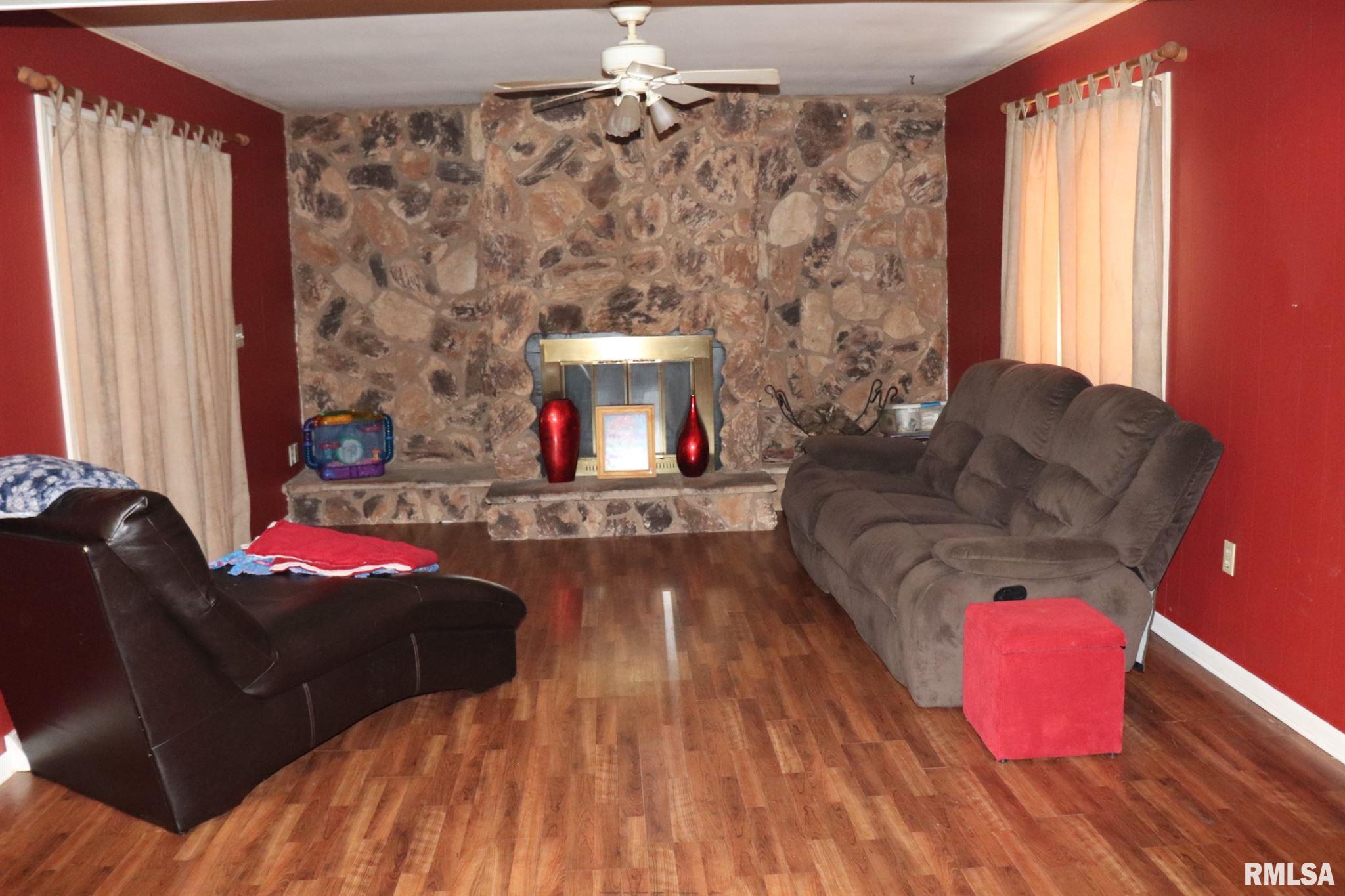 1213 Commanche Road Auburn, IL 62615 - Photo 8 of 14 Gallery Image 8