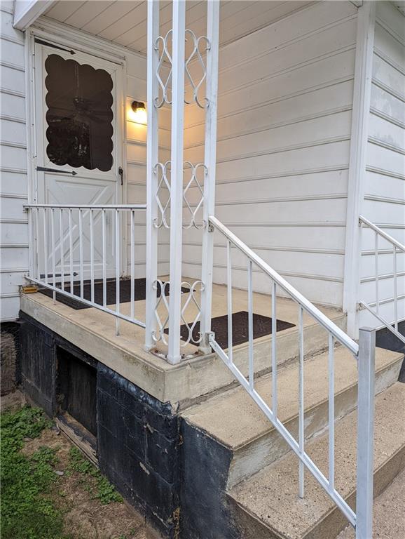71 Blanche Road Fredericktown, PA 15333 - Photo 4 of 19 a view of balcony and deck