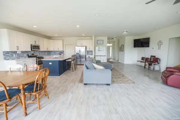 $599,900 | 801 South Co Road 775 West, Yorktown, IN 47396