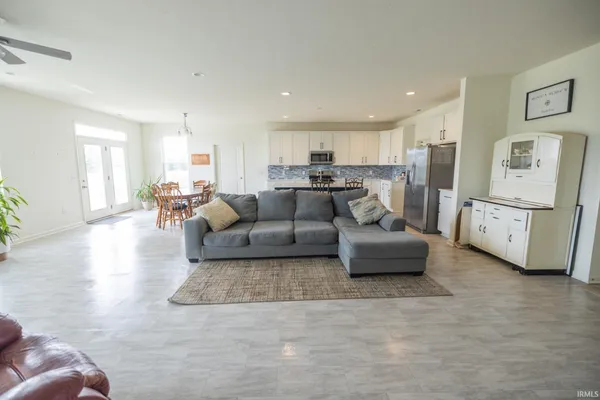 $599,900 | 801 South Co Road 775 West, Yorktown, IN 47396