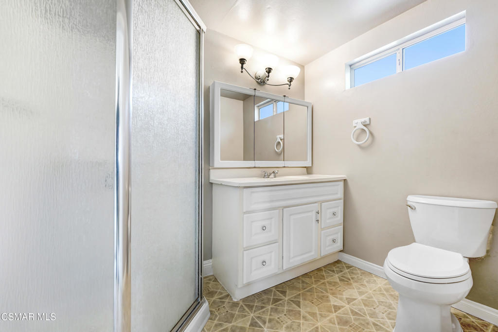 2391 Heather Street Simi Valley, CA 93065 - Photo 15 of 21