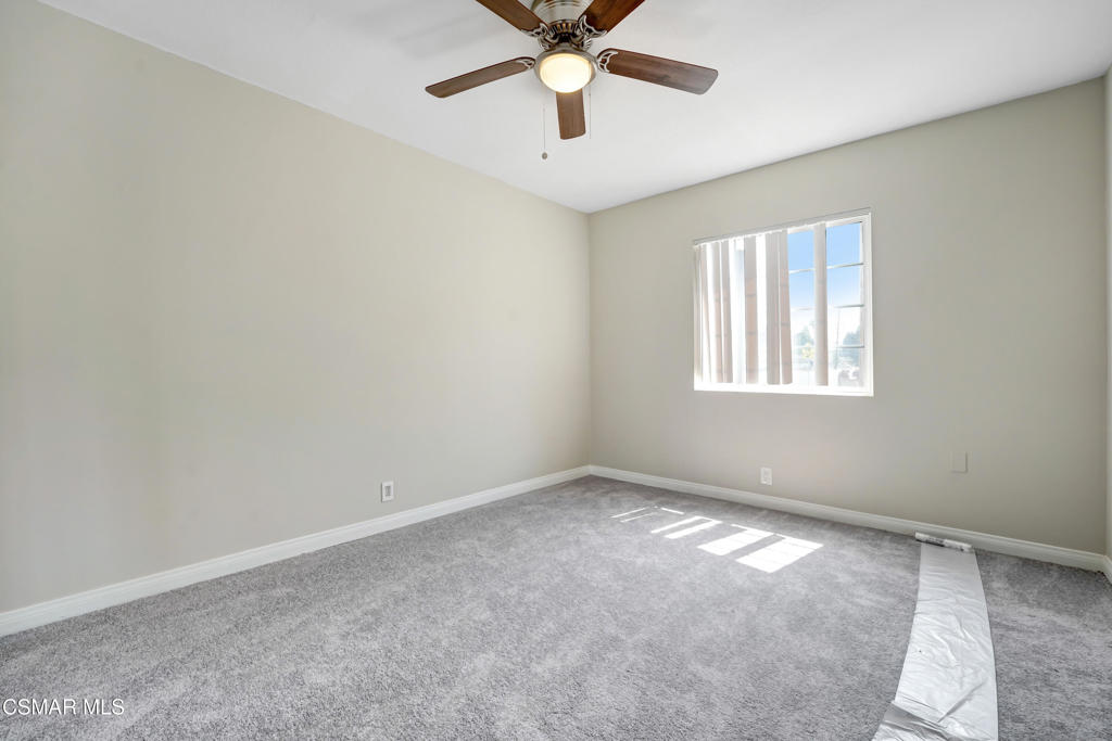 2391 Heather Street Simi Valley, CA 93065 - Photo 16 of 21