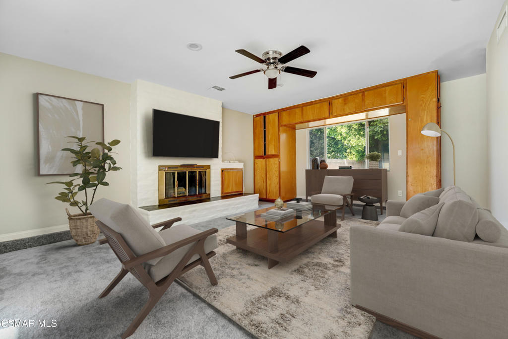 2391 Heather Street Simi Valley, CA 93065 - Photo 3 of 21