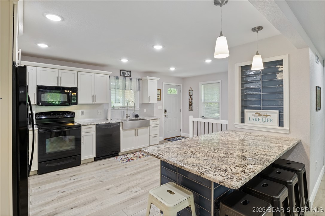 145 Osage Highlands Loop Camdenton, MO 65020 - Photo 2 of 46