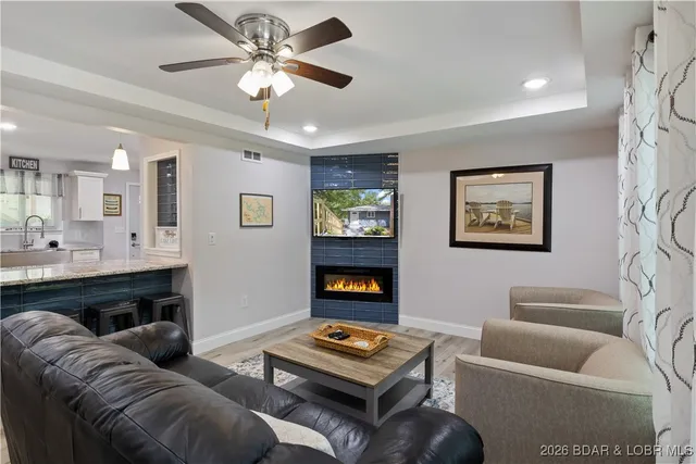 $610,000 | 145 Osage Highlands Loop, Camdenton, MO 65020