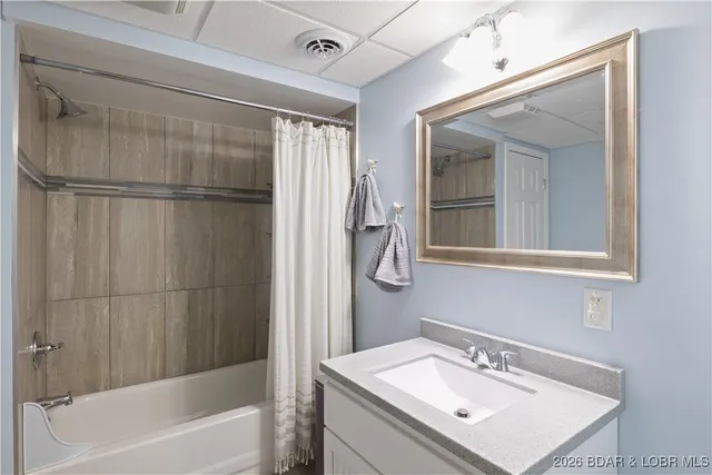 $610,000 | 145 Osage Highlands Loop, Camdenton, MO 65020