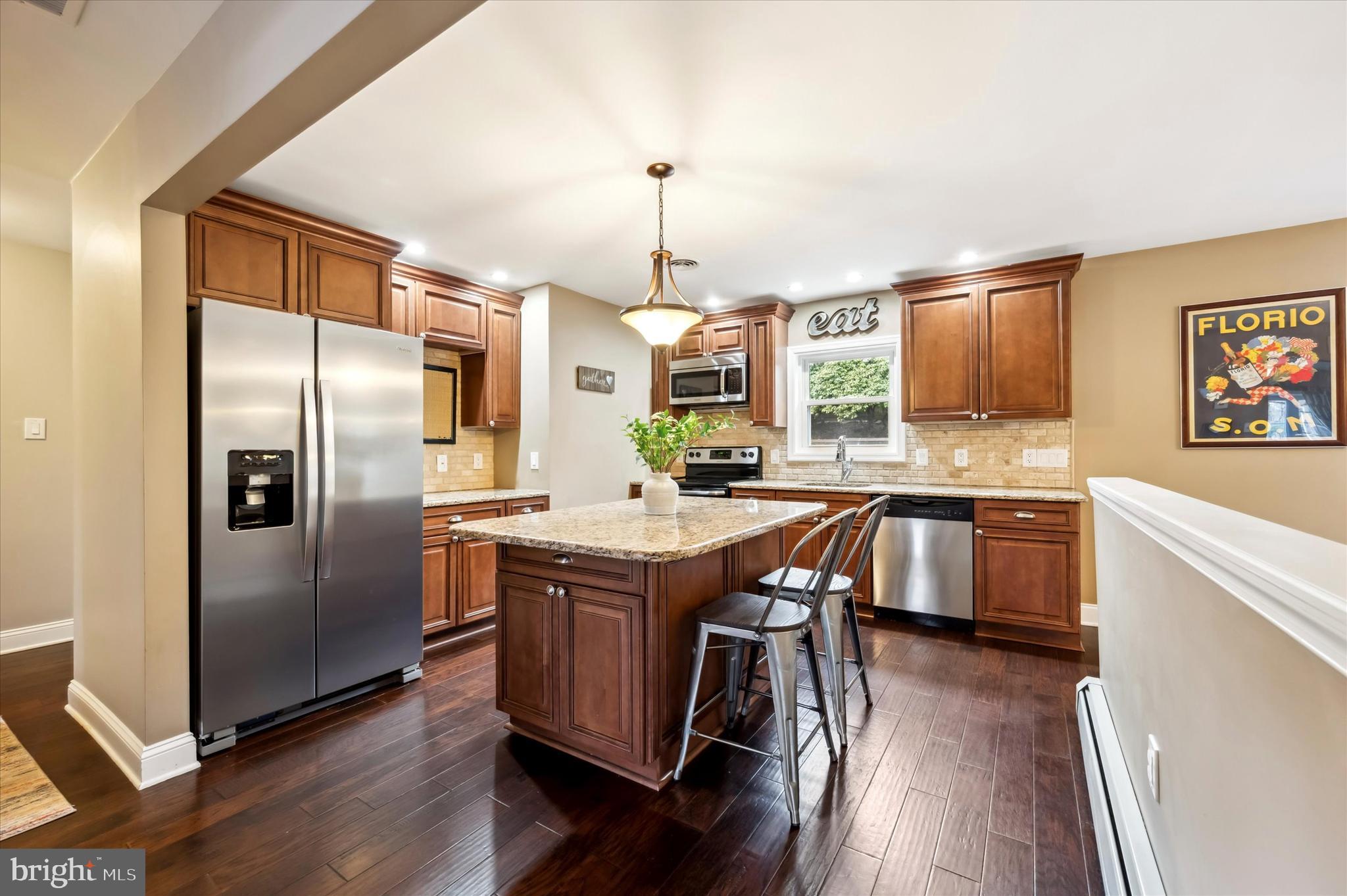 2340 Overlook Drive Aston, PA 19014 - Photo 12 of 32