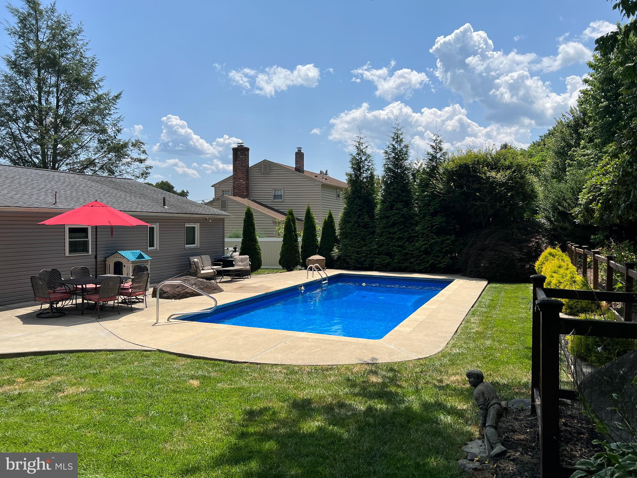 2340 Overlook Drive Aston, PA 19014 - Photo 28 of 32