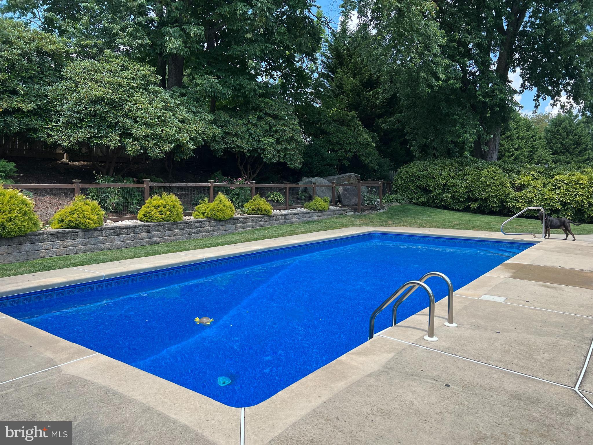 2340 Overlook Drive Aston, PA 19014 - Photo 30 of 32