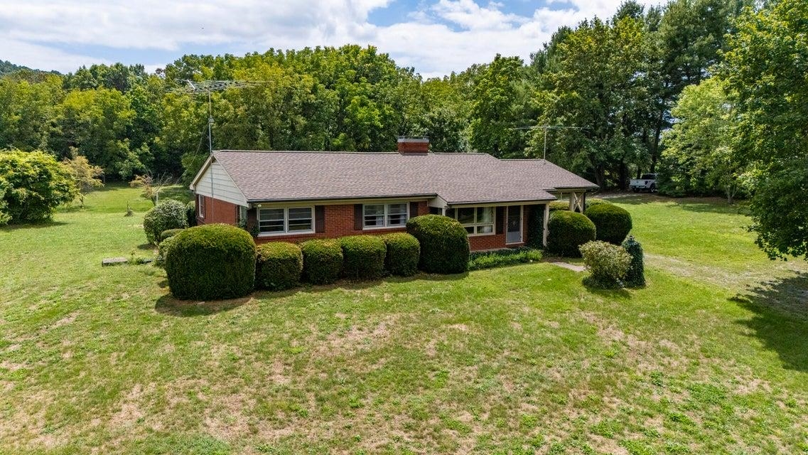 48 Round Hill School Road Fort Defiance, VA 24437 - Photo 31 of 37 a house view with a garden space