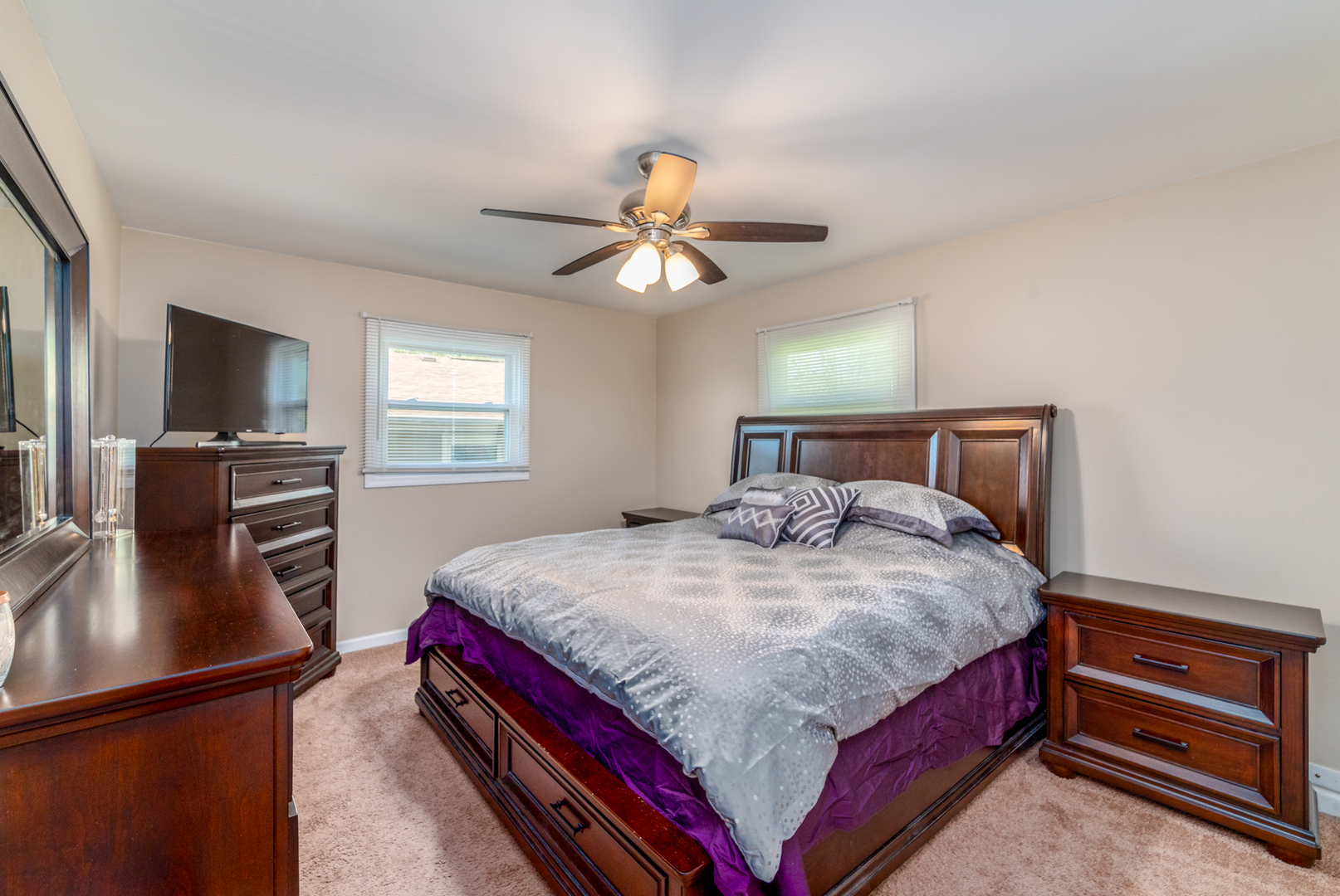 874 Arthur Drive Elgin, IL 60120 - Photo 11 of 26