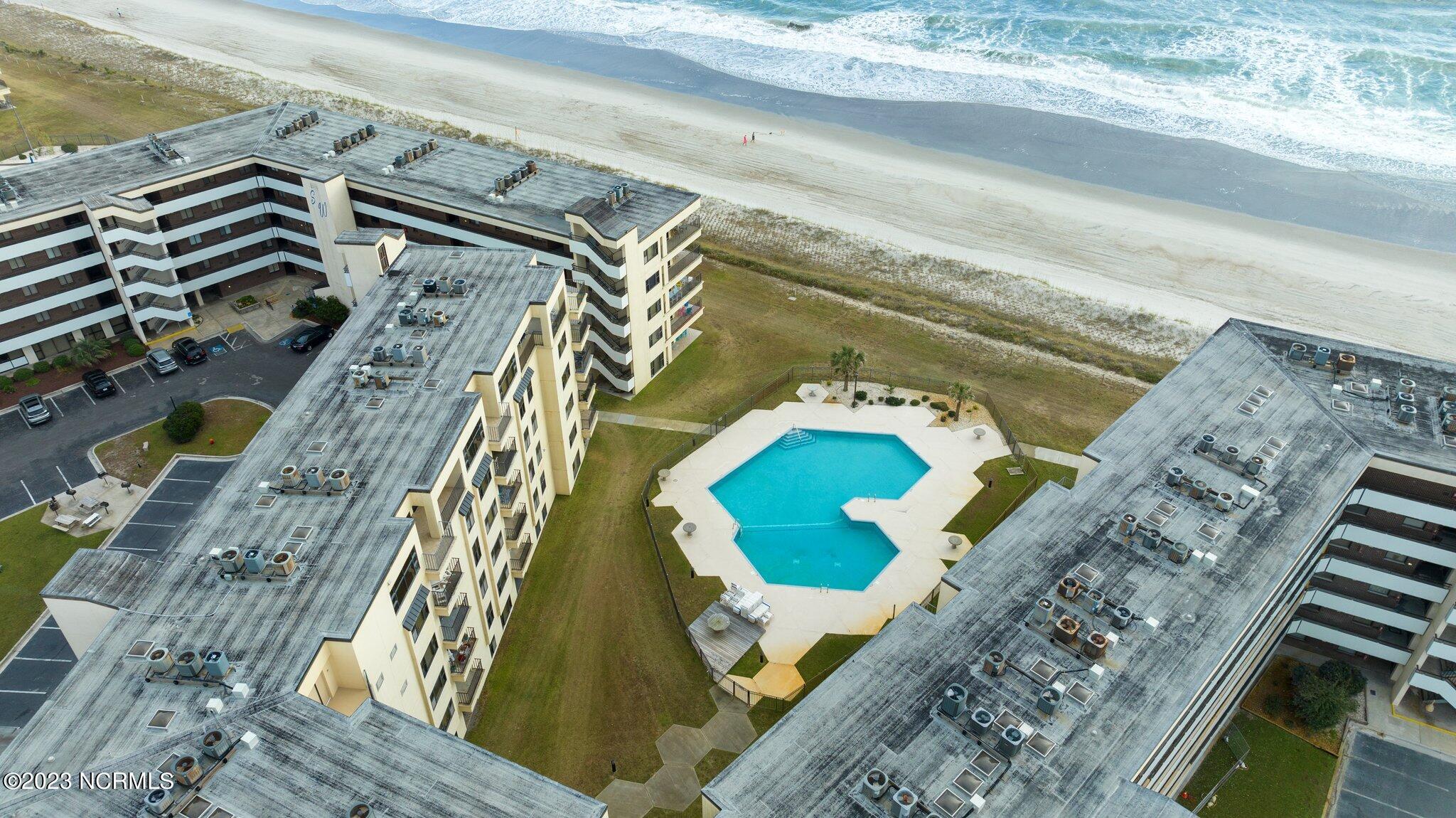 1505 Salter Path Road, Unit 442 Indian Beach, NC 28512 - Photo 43 of 77 Pool