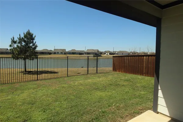$2,200 | 11217 West Pond Drive, Providence Village, TX 76227