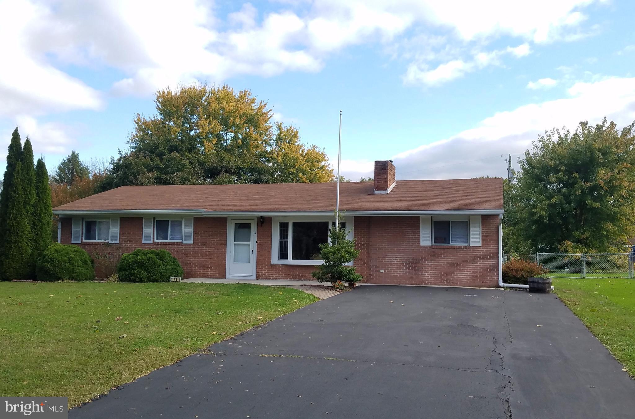 31 Harvard Road Hagerstown, MD 21742 - Photo 1 of 23 Exterior (Front)