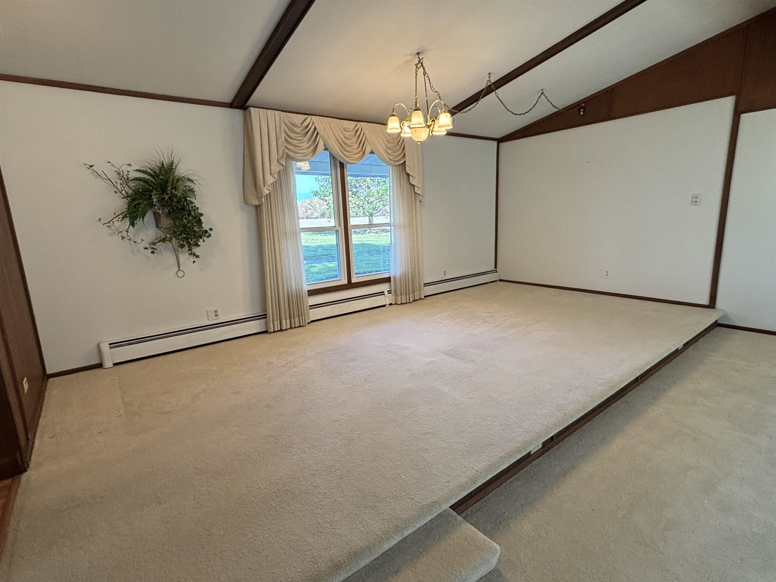 10487 Roedel Road Frankenmuth, MI 48734 - Photo 11 of 41 50193757-63e96f0f-db25-450d-b12c-c3f7a8b1ad9c.JPG