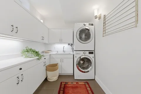 $1,945,000 | 140 Sumner Road, Unit 1, Brookline, MA 02445