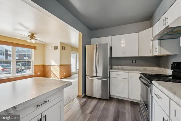$168,000 | 275 Green Street, Unit 5H4, Edgewater Park, NJ 08010
