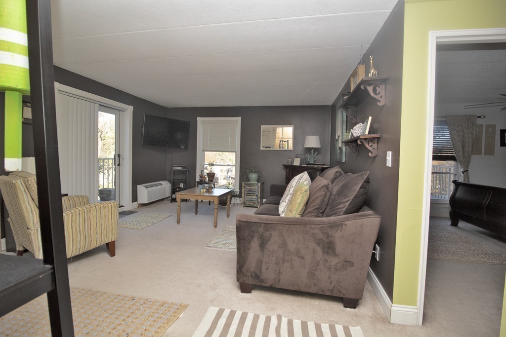 152 Turner Road, Unit 45 Holliston, MA 01746 - Photo 11 of 22 Gallery Image 11