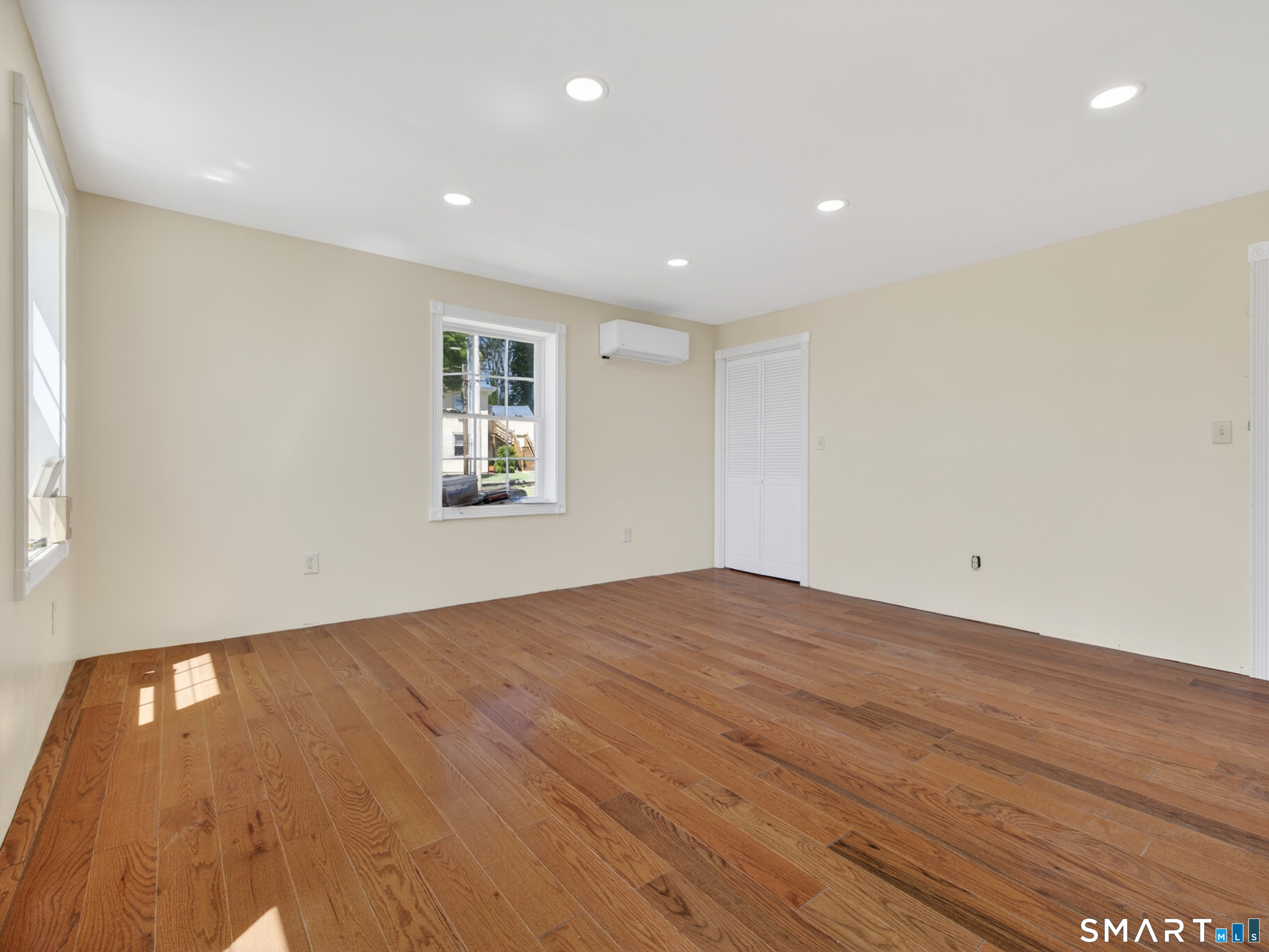 108 Thames Street Groton, CT 06340 - Photo 26 of 40