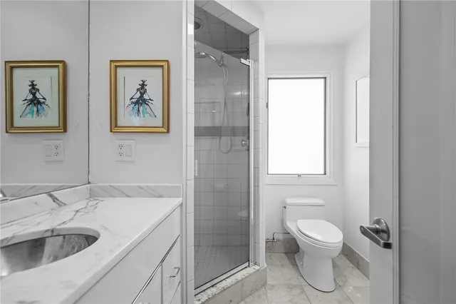 $950,000 | 43 Highland Avenue, Warwick, RI 02886