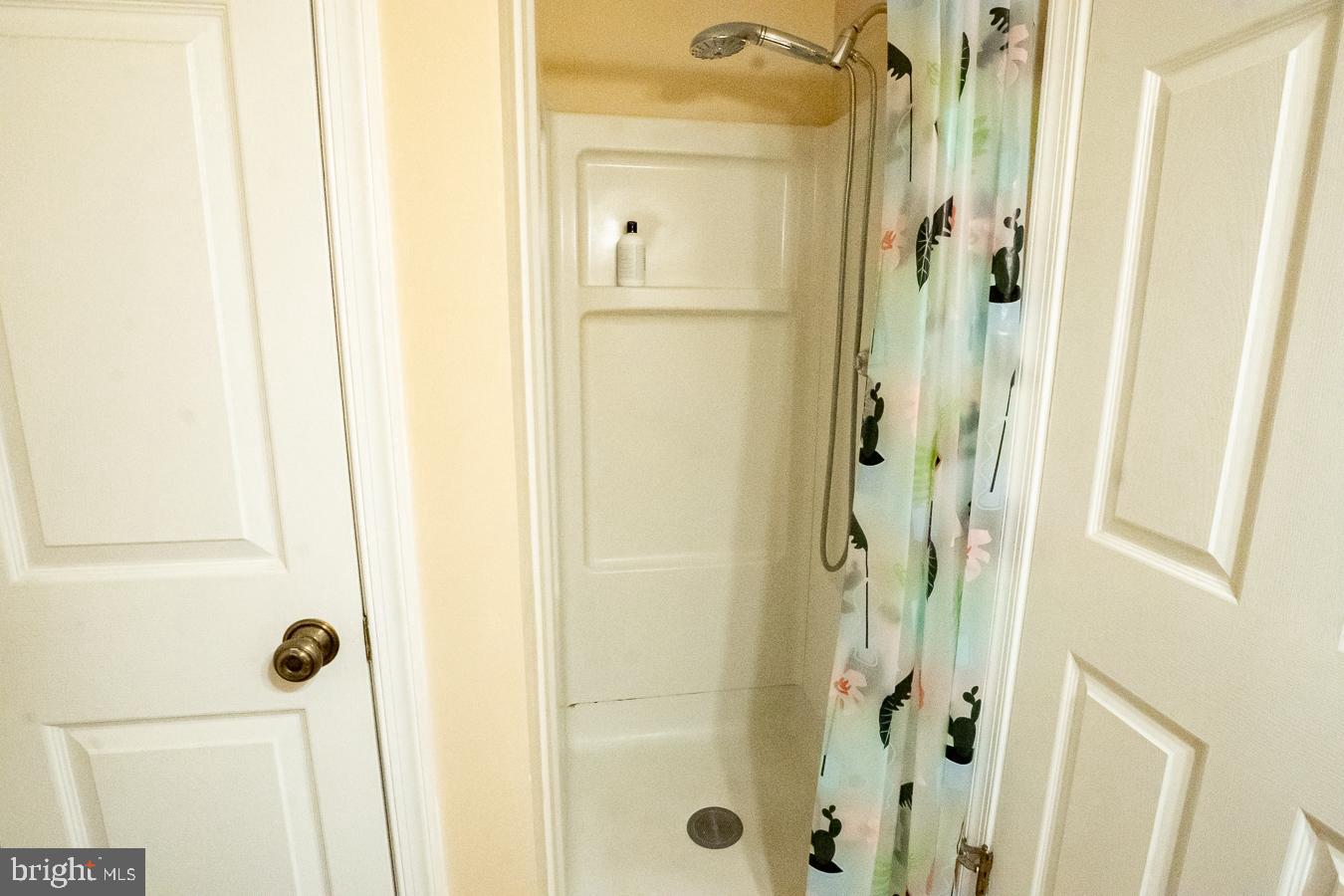 620 Manatawny Street, Unit CONDO 25 Pottstown, PA 19464 - Photo 25 of 28 a bathroom with a shower