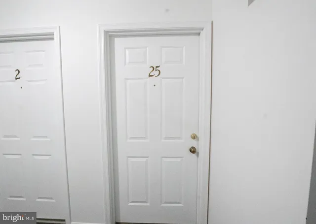 $167,500 | 620 Manatawny Street, Unit CONDO 25, Pottstown, PA 19464