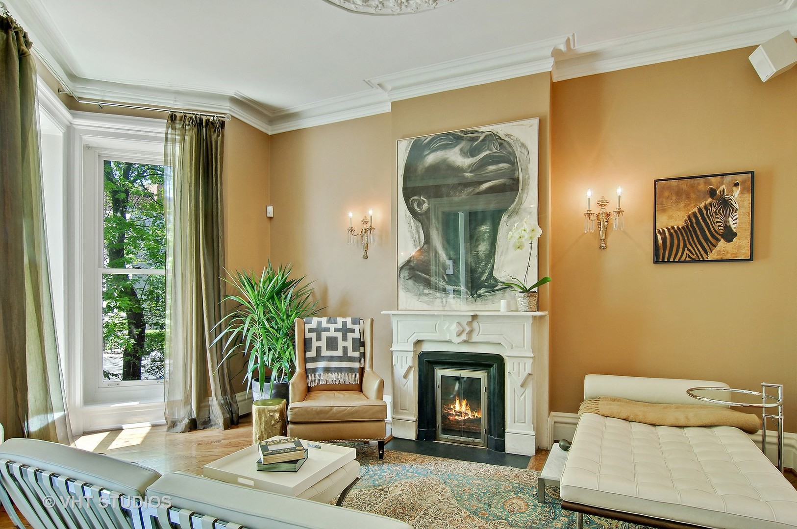 2017 North Sedgwick Street Chicago, IL 60614 - Photo 4 of 30 a living room with furniture and a fireplace