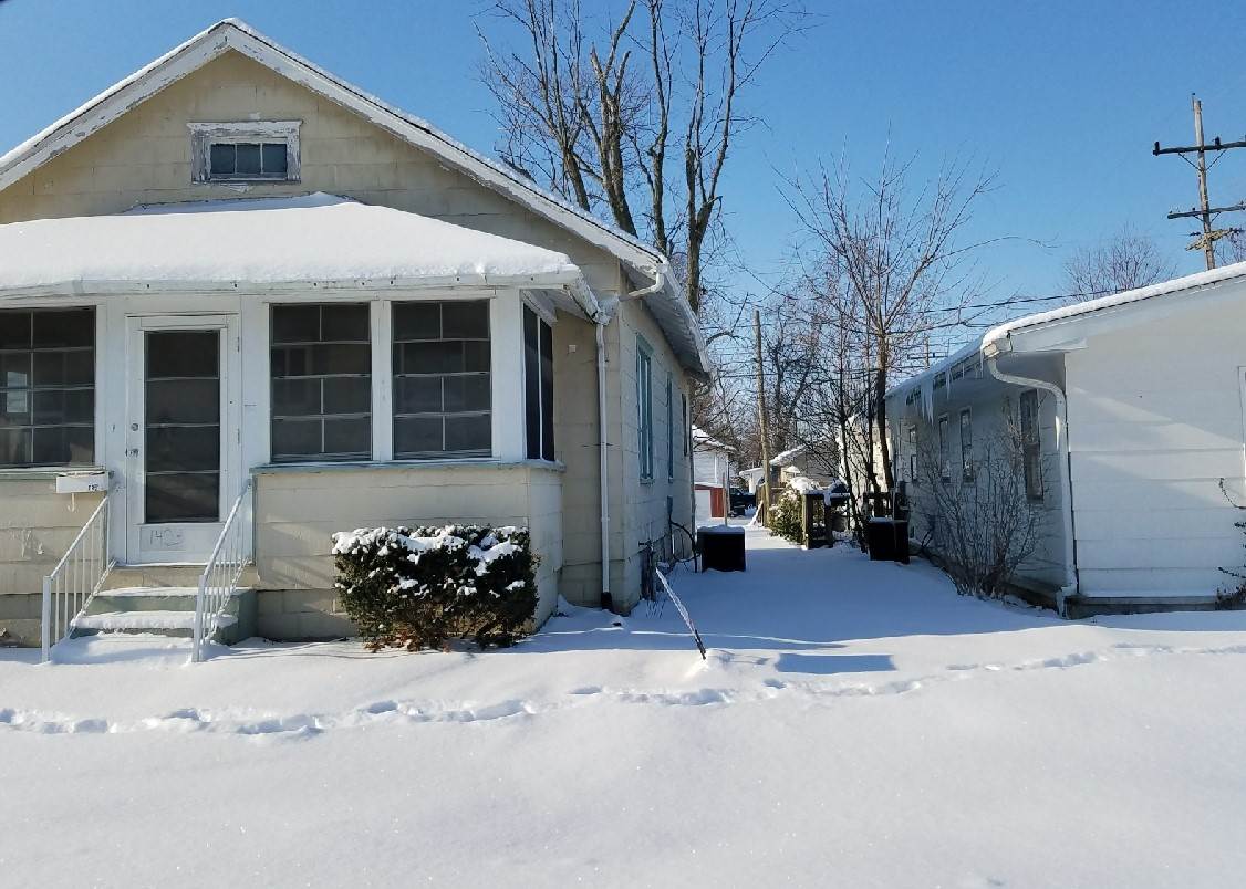 1403 Ridgeway Avenue Vincennes, IN 47591 - Photo 2 of 9 Gallery Image 2