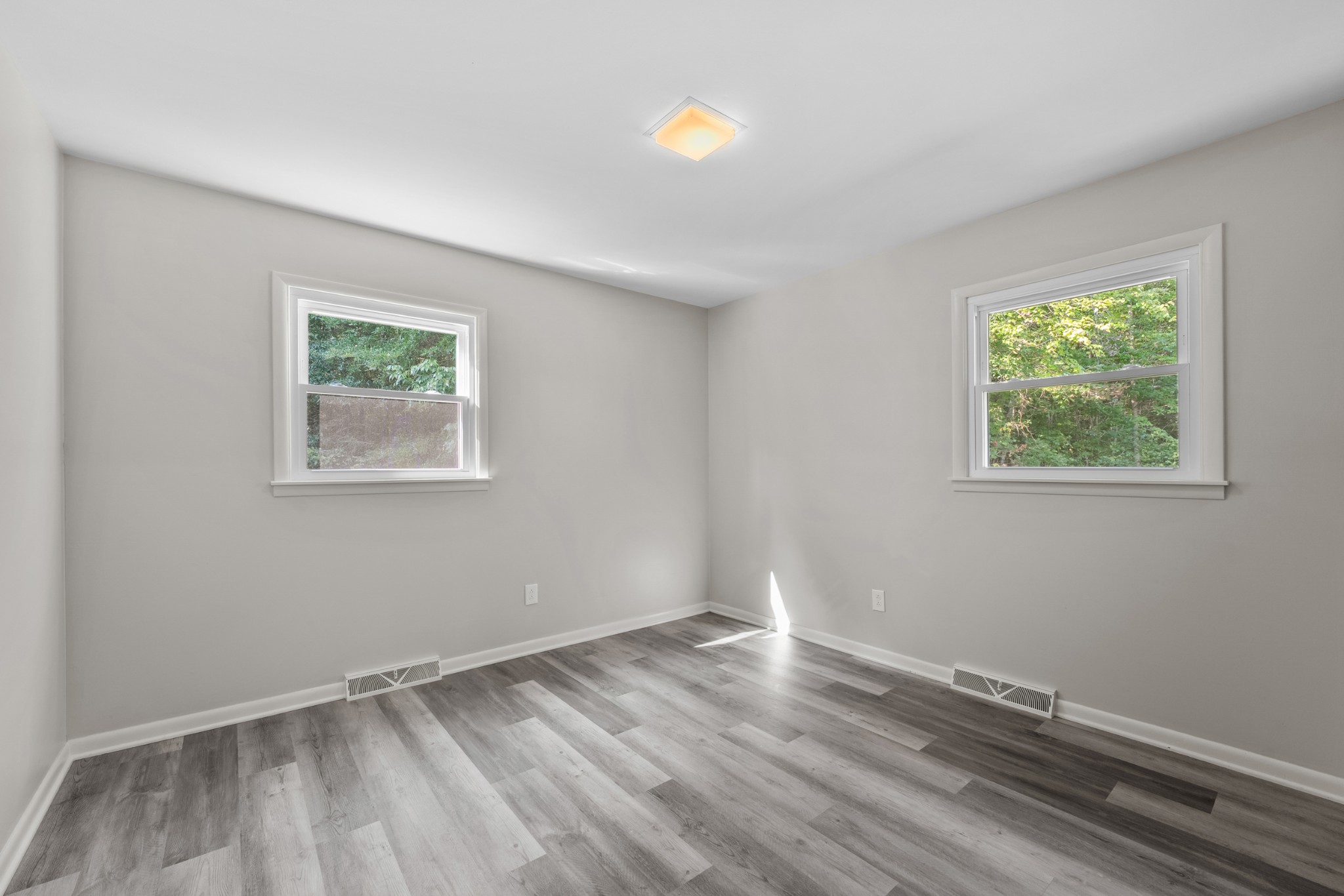 12131 Old Tullahoma Road Tullahoma, TN 37388 - Photo 15 of 32