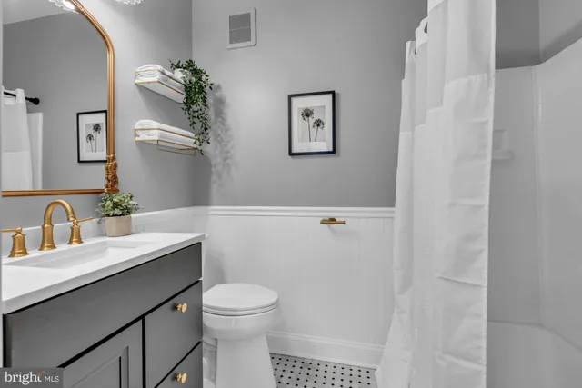 $439,000 | 34 Harbour Heights Drive, Annapolis, MD 21401