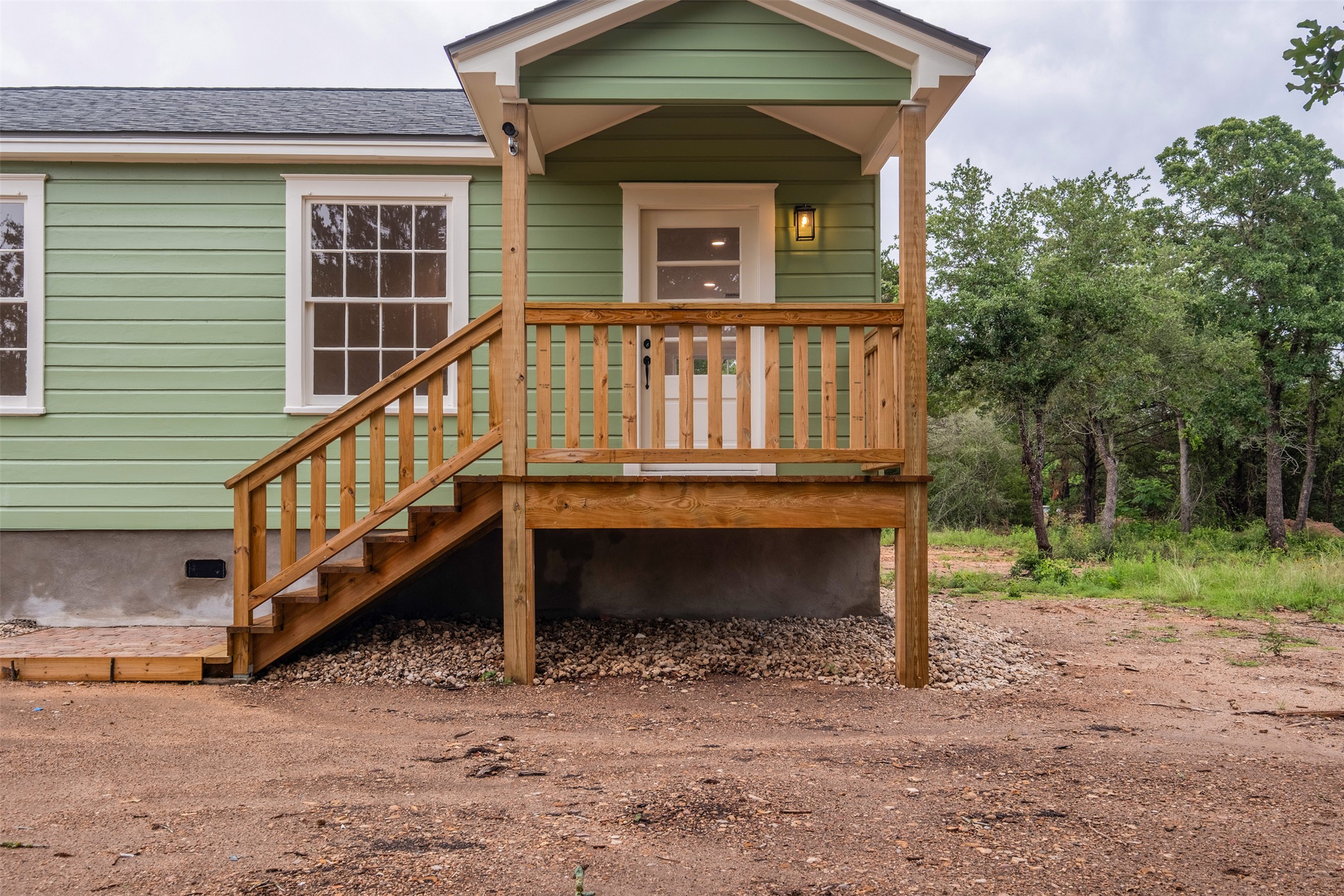251 Foothill Road Bastrop, TX 78602 - Photo 2 of 21