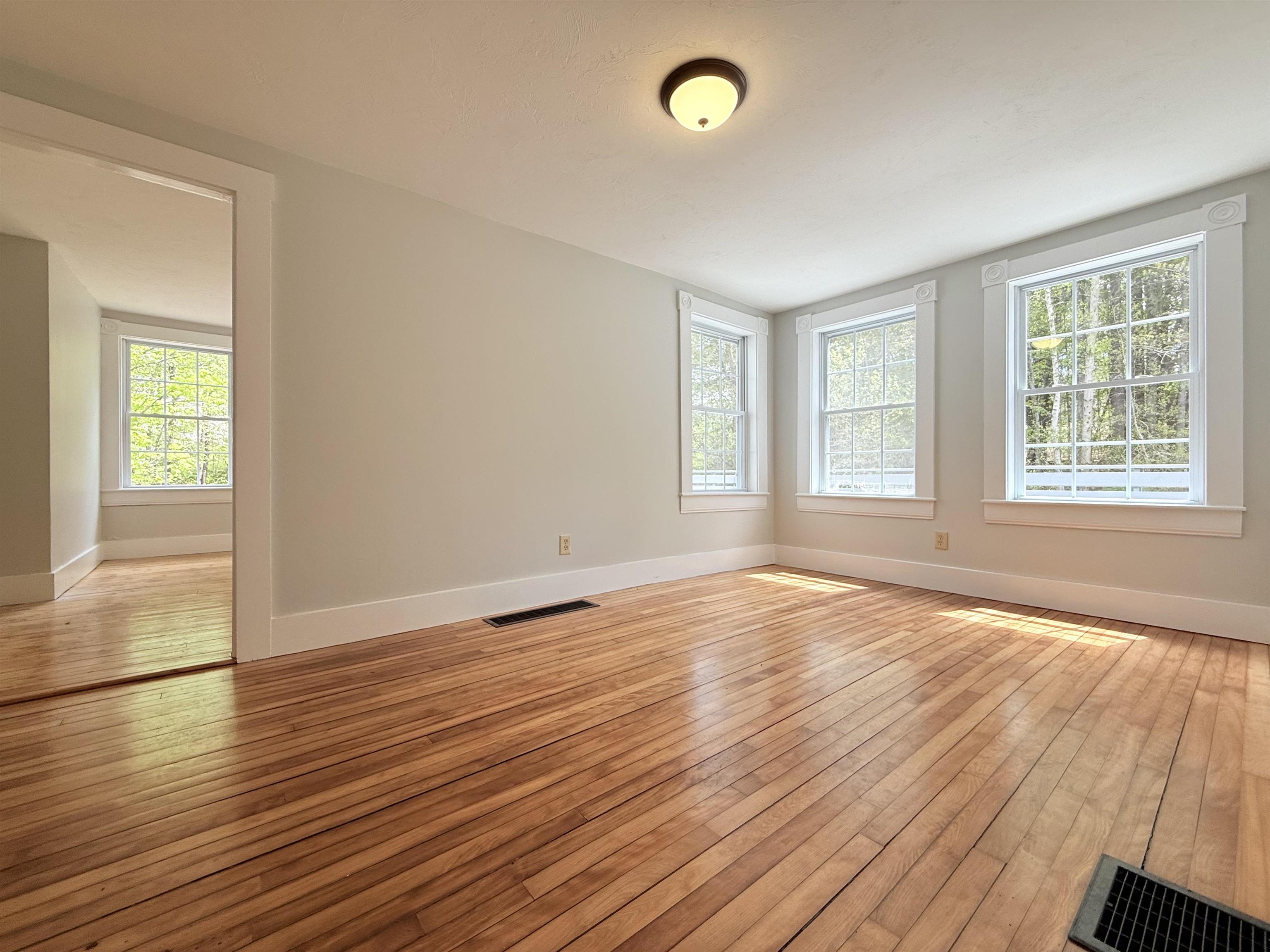 9 Blake Road Epping, NH 03042 - Photo 11 of 60