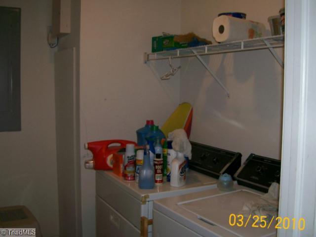 281 Matthews Road Pilot Mountain, NC 27041 - Photo 15 of 15 Laundry Room.