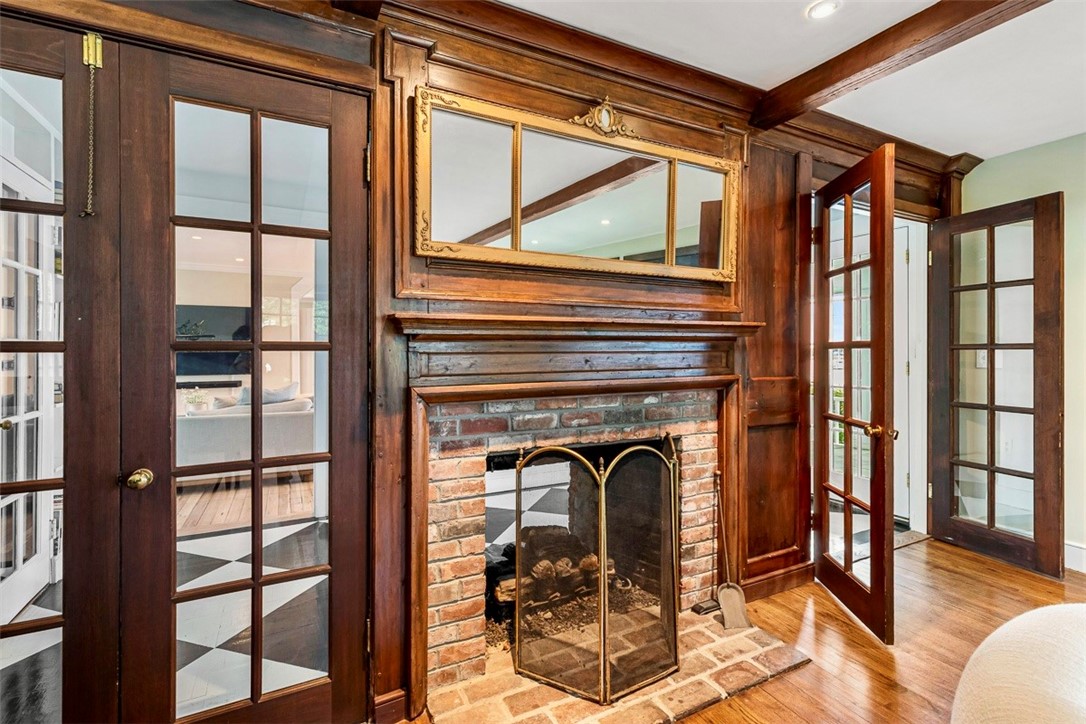 81 Mathewson Road Barrington, RI 02806 - Photo 19 of 49 Timeless details throughout