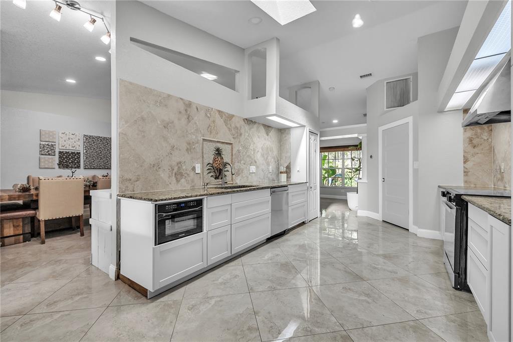 3694 Crandon Road North Port, FL 34286 - Photo 18 of 94