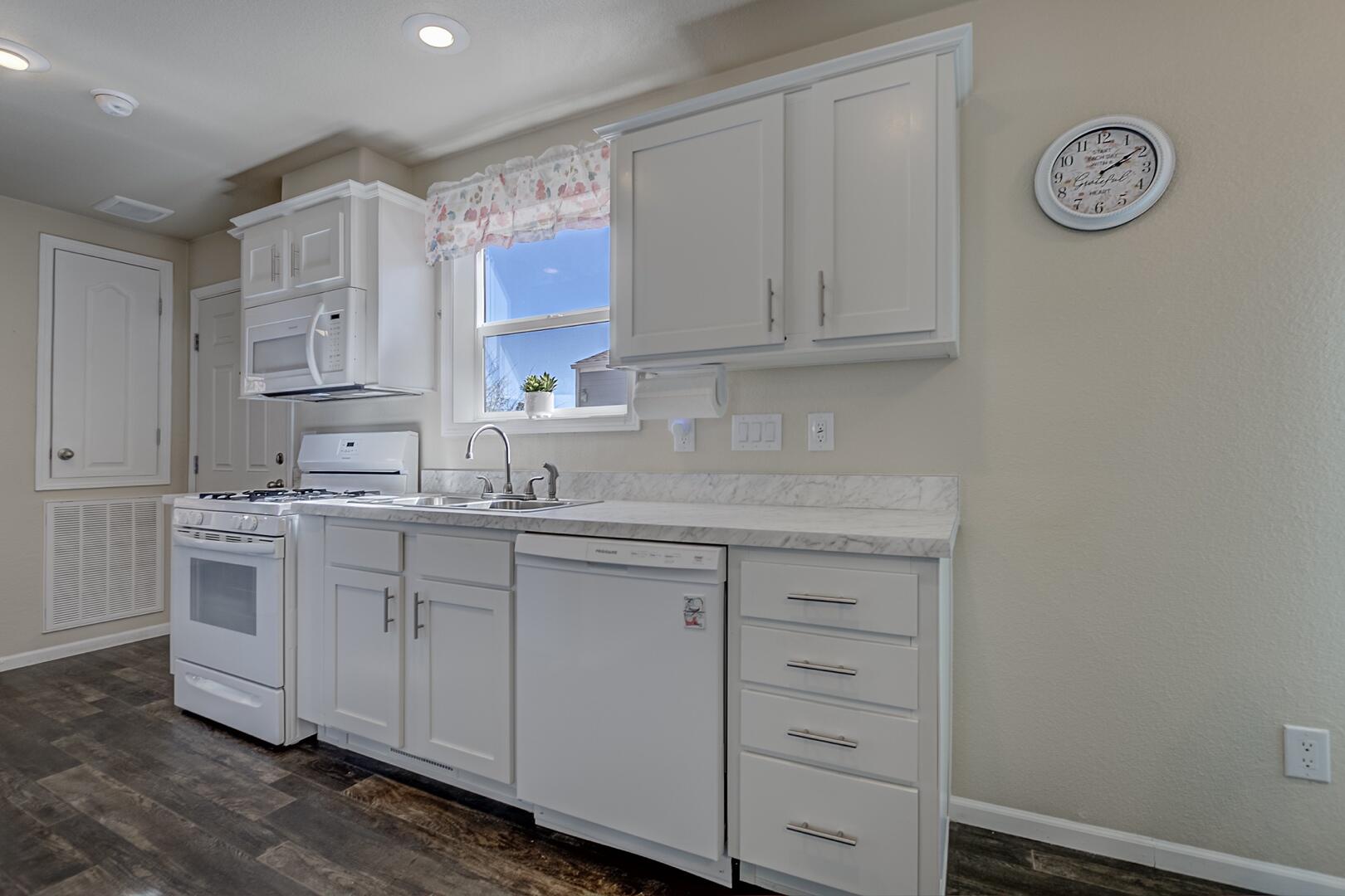 16 North Star Vale Road, Unit 136A Star Valley, AZ 85541 - Photo 2 of 20