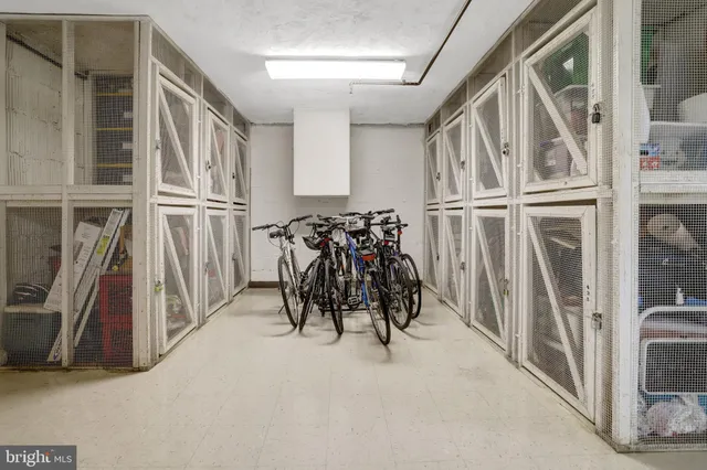 $279,999 | 1307 North Ode Street, Unit 424, Arlington, VA 22209