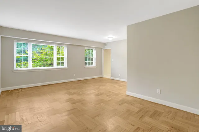 $279,999 | 1307 North Ode Street, Unit 424, Arlington, VA 22209