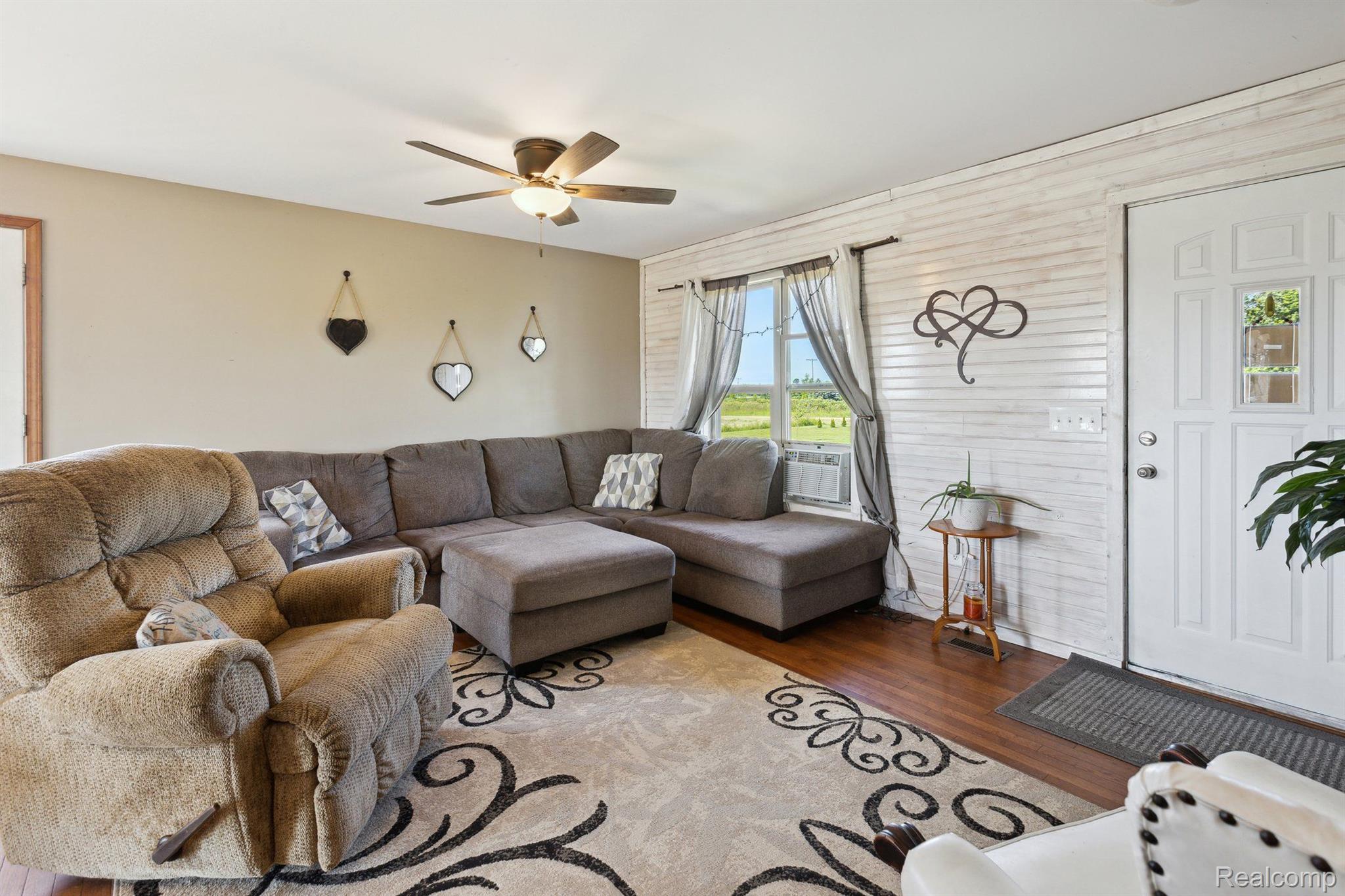 8524 Rumph Road Silverwood, MI 48760 - Photo 5 of 29 Gallery Image 5
